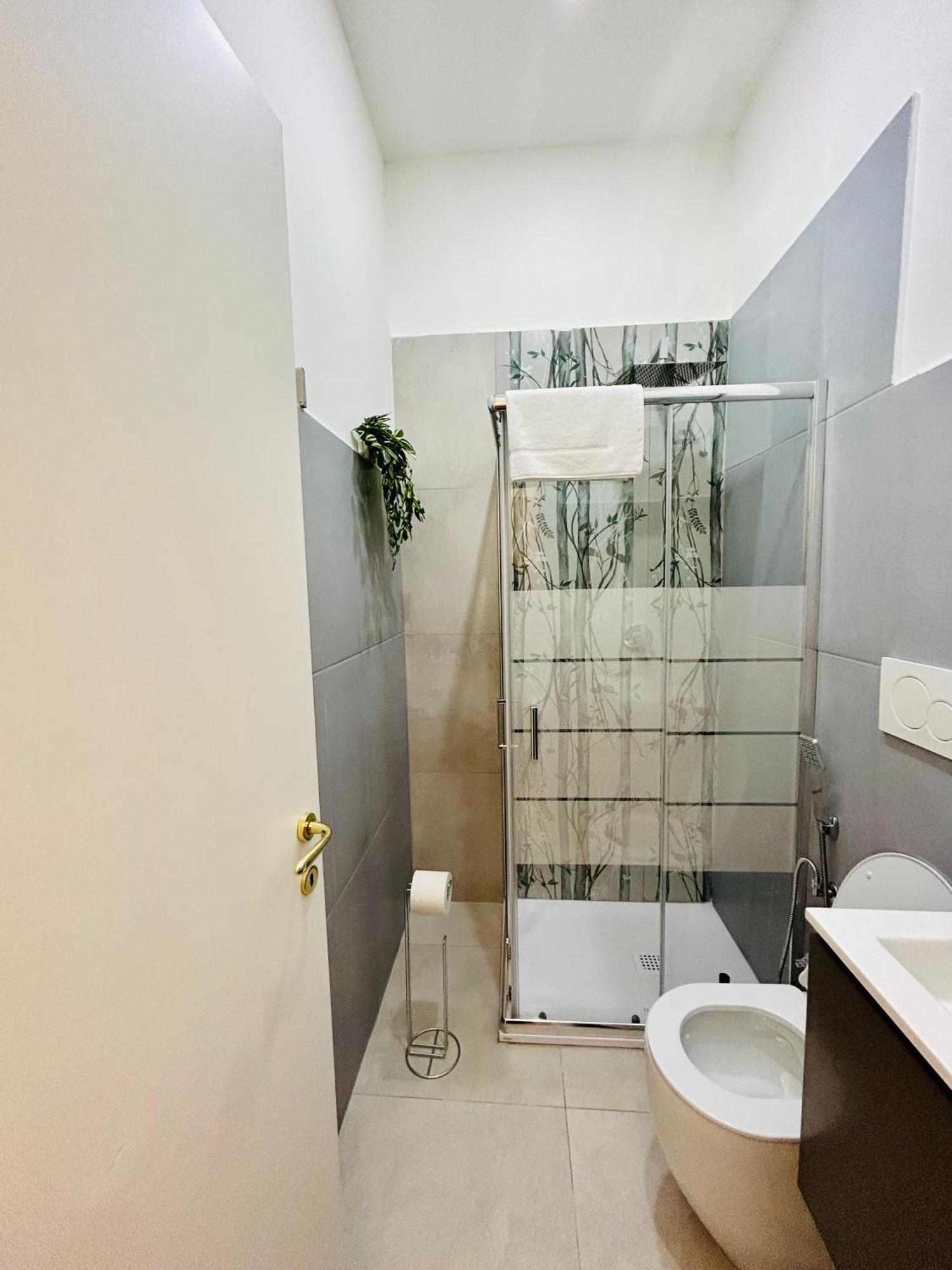Domus Giolitti Hotel โรม ภายนอก รูปภาพ